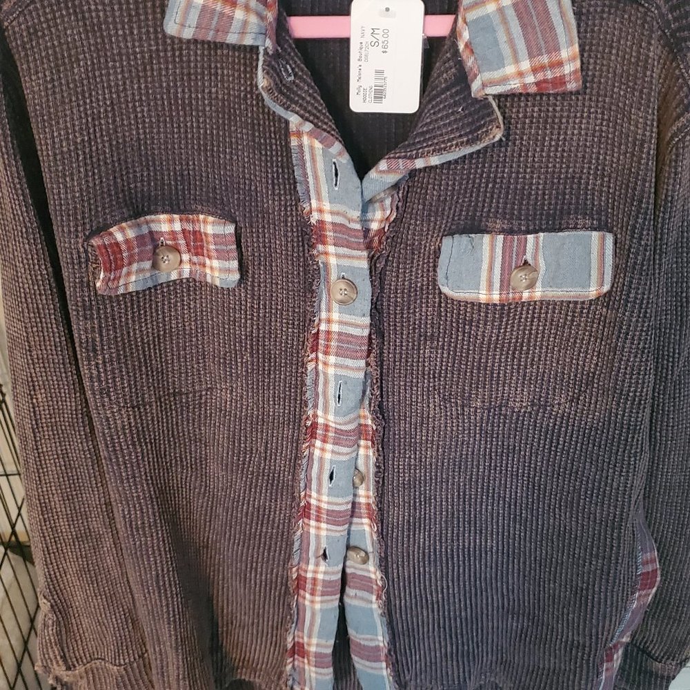 Long sleeve shirt jacket.